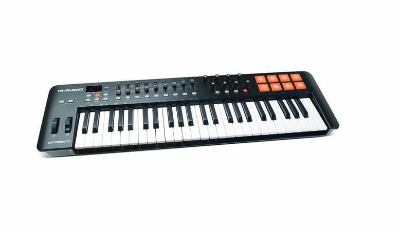 M Audio Oxygen 49 IV MIDI Keyboard