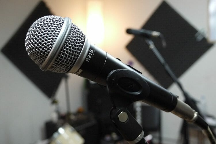 Dynamic Microphones 