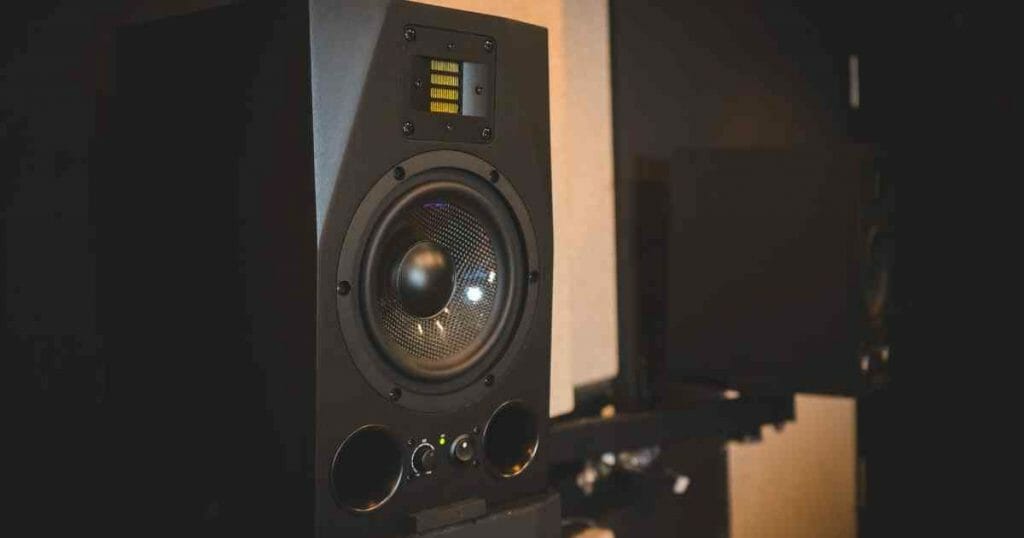 studio monitor as a professional recording studio equipment